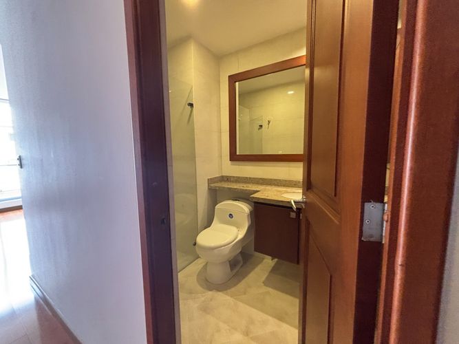 Apartamento en venta en Santa Barbara Central, Bogotá · foto 12 de 22