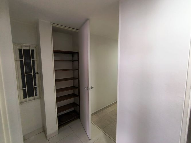 Apartamento de 3 alcobas en venta en Acevedo Tejada, Bogotá, 125 m² · foto 9 de 13