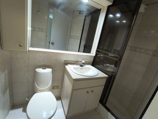 Apartamento de 3 alcobas en venta en Acevedo Tejada, Bogotá, 125 m² · foto 12 de 13