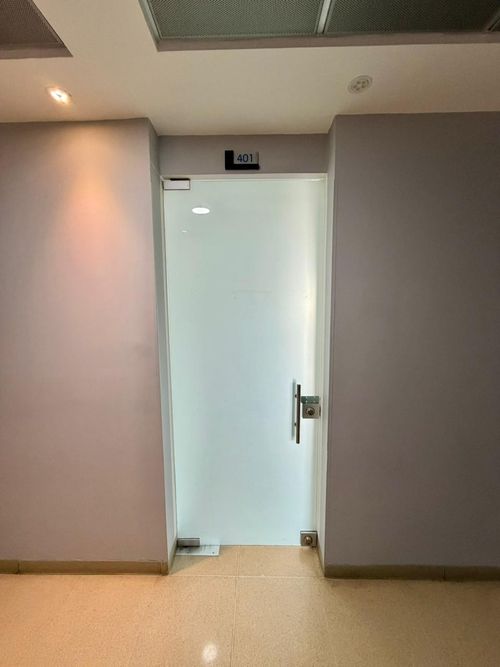 Oficina en venta en Cambulos, Pereira, 42 m² · foto 4 de 9