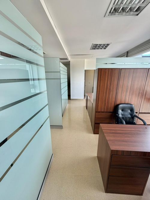 Oficina en venta en Cambulos, Pereira, 42 m² · foto 5 de 9