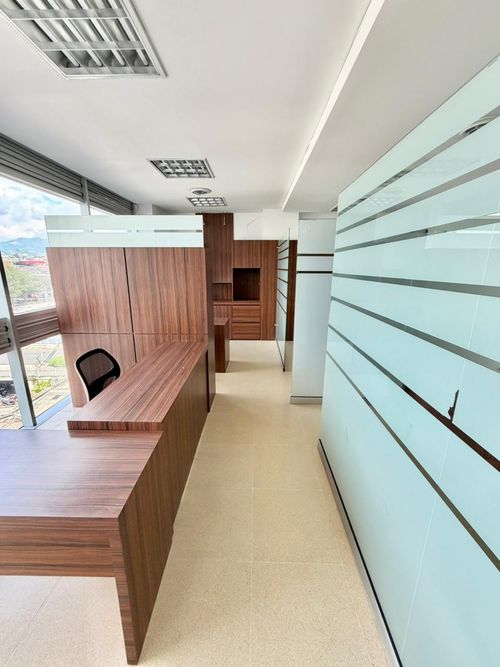 Oficina en venta en Cambulos, Pereira, 42 m² · foto 3 de 9