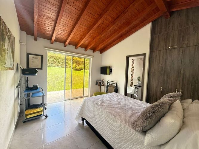 Casa de 4 alcobas en venta en El Tambo, La Ceja, 200 m² · foto 10 de 23