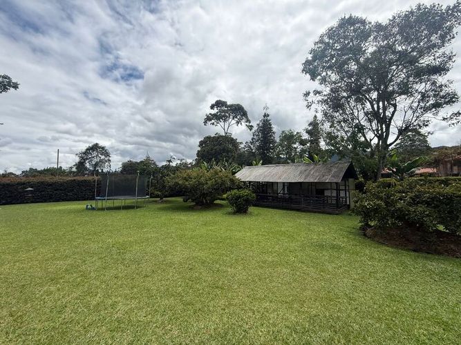Casa de 4 alcobas en venta en El Tambo, La Ceja, 200 m² · foto 23 de 23