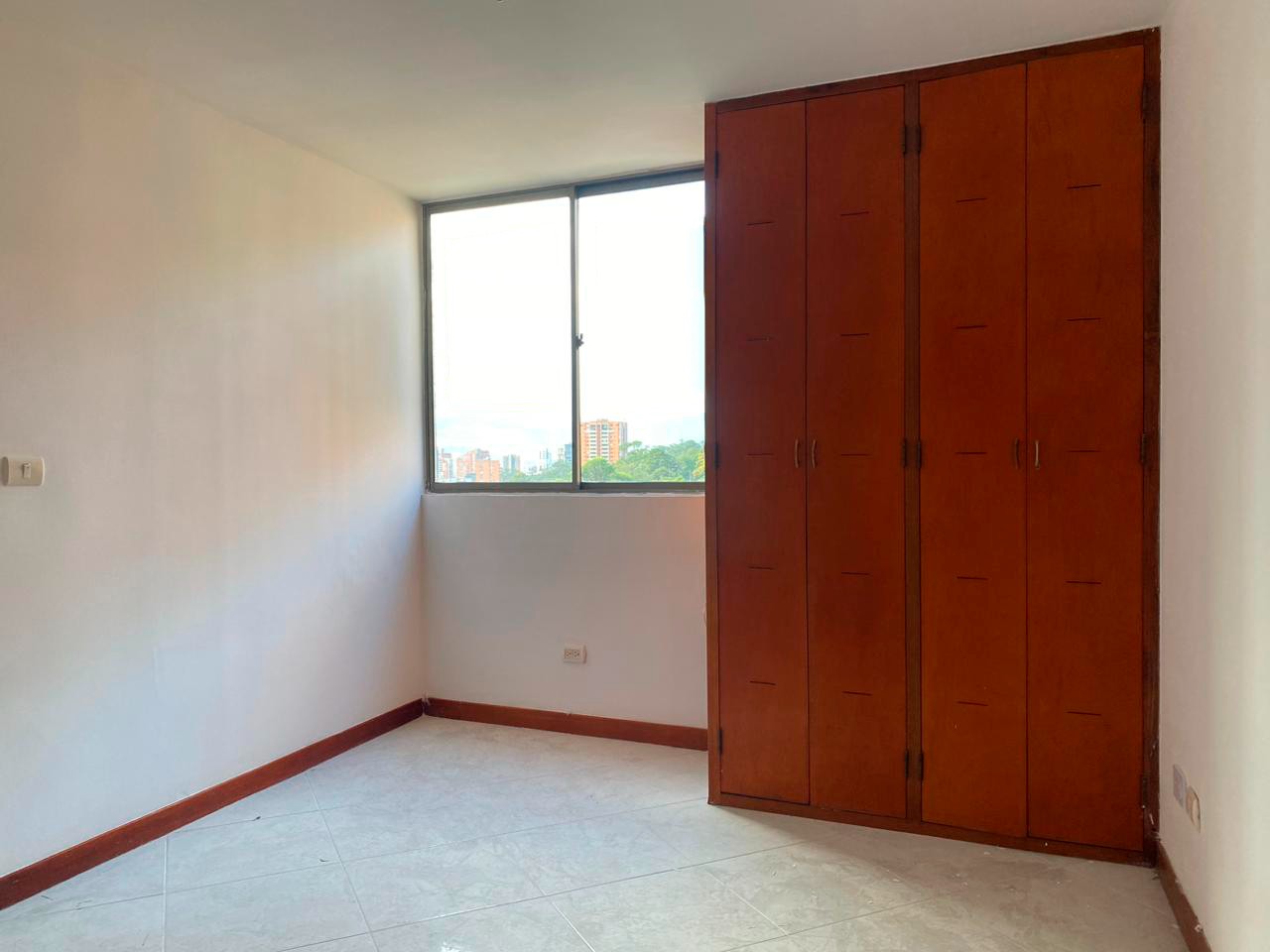 Apartamento en arriendo en Loma Benedictinos, Envigado · foto 8 de 14