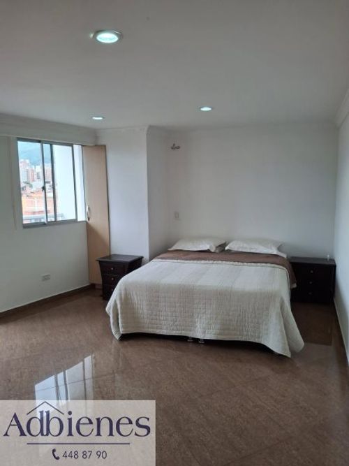 Apartamento de 3 alcobas en venta en Belén, Medellín, 124 m² · foto 10 de 15