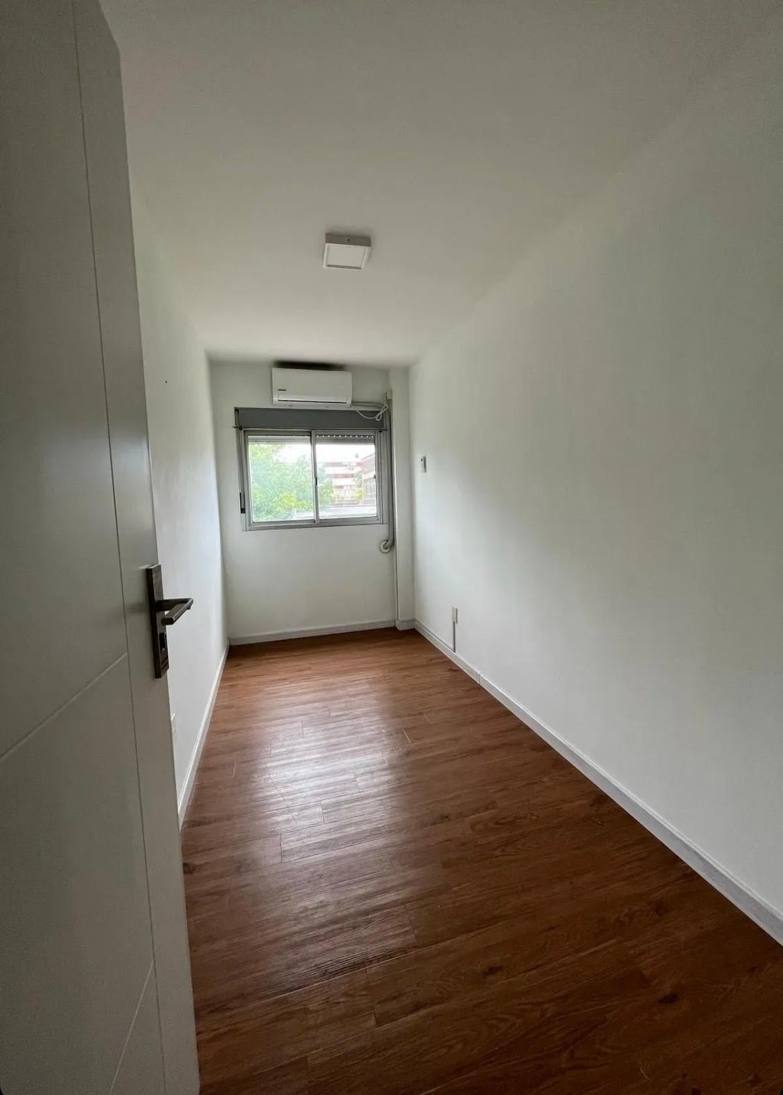 ALQUILER Apartamento De 2 Dormitorios A Metros De La Av. 8 De Octubre. · Foto 10