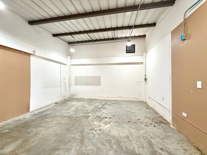 Local en arriendo en Belmonte, Pereira, 25 m² · foto 3 de 10