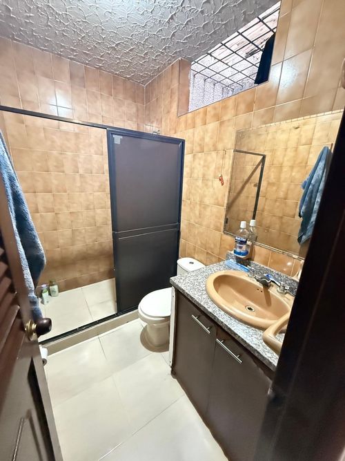 Casa de 8 alcobas en venta en El Guabal, Cali, 462 m² · foto 6 de 24