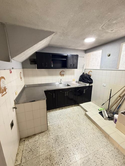 Casa de 8 alcobas en venta en El Guabal, Cali, 462 m² · foto 19 de 24