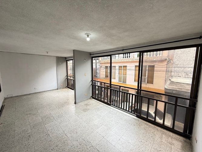 Casa de 8 alcobas en venta en El Guabal, Cali, 462 m² · foto 22 de 24