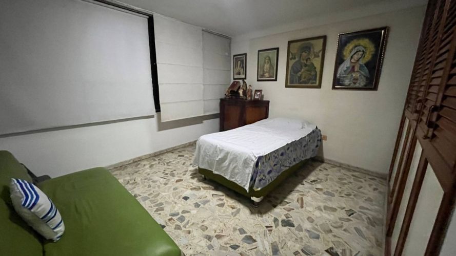 Apartamento de 3 alcobas en venta en Arboledas, Cali, 150 m² · foto 8 de 16