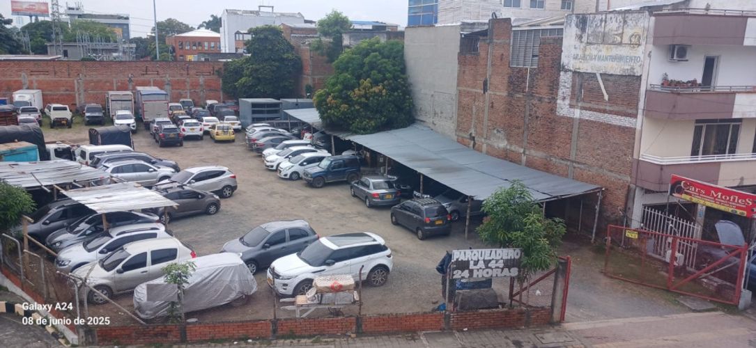 Lote en venta en Panamericano, Cali, 2239 m² · foto 3 de 22