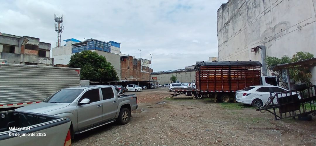 Lote en venta en Panamericano, Cali, 2239 m² · foto 5 de 22