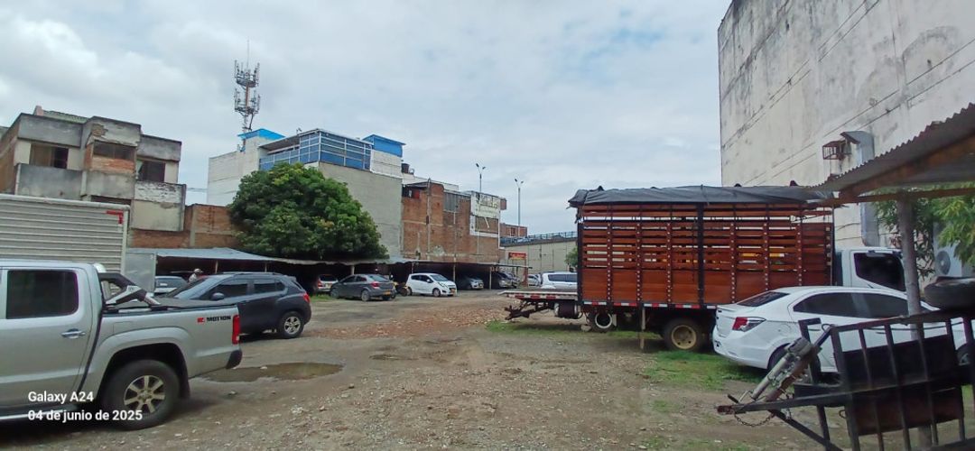 Lote en venta en Panamericano, Cali, 2239 m² · foto 6 de 22