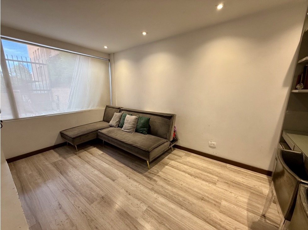 Apartamento en venta en Chico, Bogotá · foto 3 de 13