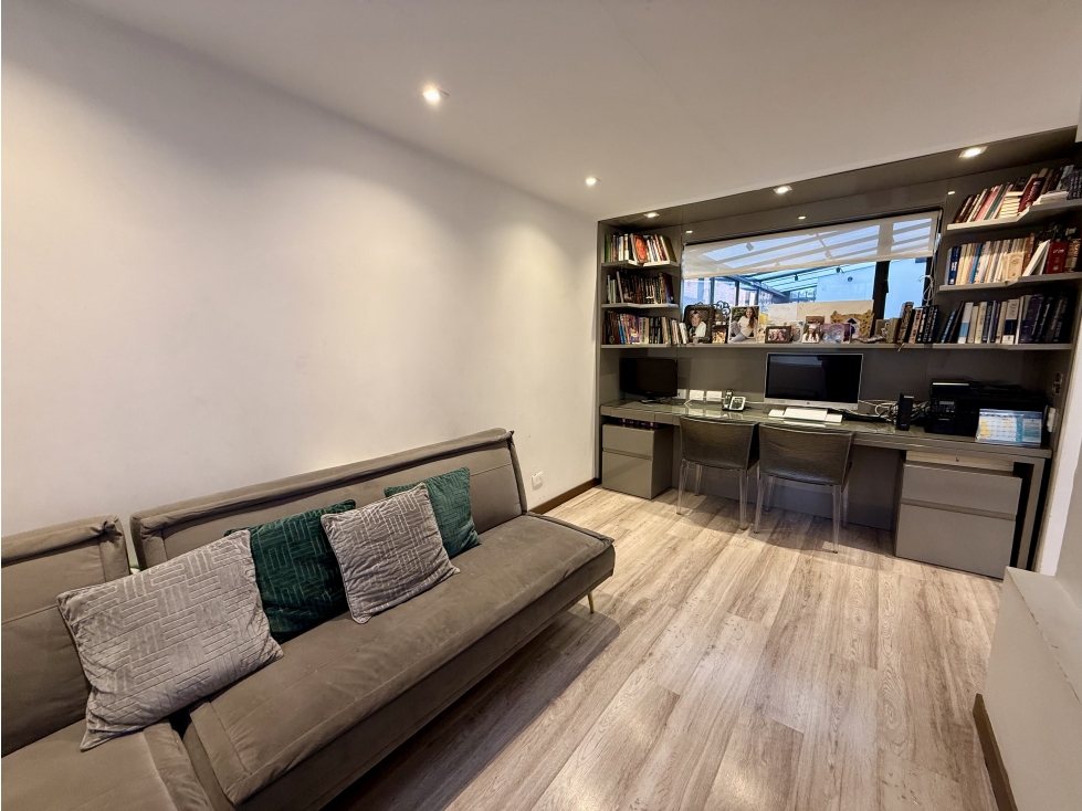 Apartamento en venta en Chico, Bogotá · foto 4 de 13