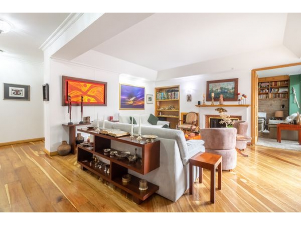 Apartamento en venta en La Cabrera, Bogotá · foto 2 de 19