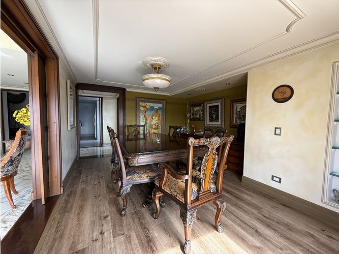 Apartamento de 4 alcobas en venta en Chapinero, Bogotá, 255 m² · foto 3 de 21