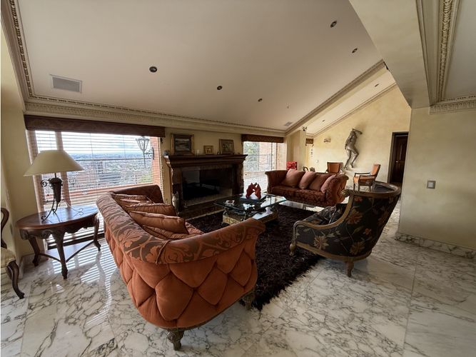 Apartamento de 4 alcobas en venta en Chapinero, Bogotá, 255 m² · foto 8 de 21