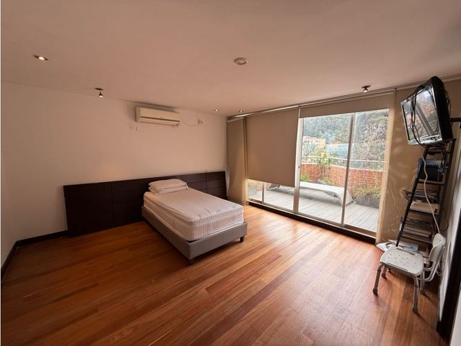 Apartamento de 4 alcobas en venta en Los Rosales, Bogotá, 650 m² · foto 11 de 24
