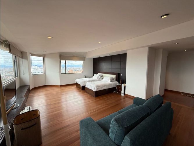 Apartamento de 4 alcobas en venta en Los Rosales, Bogotá, 650 m² · foto 13 de 24
