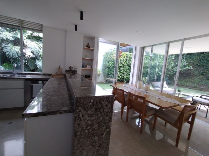 Casa de 3 alcobas en venta en Pance, Cali, 241 m² · foto 4 de 21