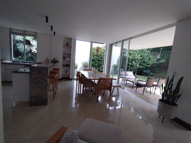 Casa de 3 alcobas en venta en Pance, Cali, 241 m² · foto 5 de 21