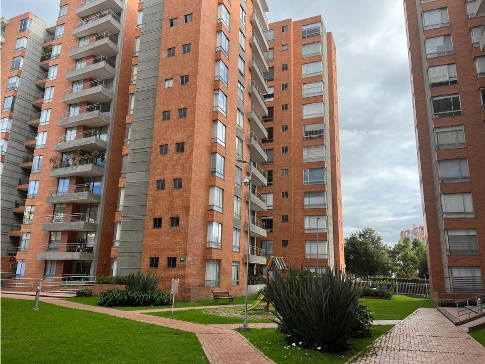 Apartamento en venta en Cedro Golf, Bogotá · foto 2 de 24