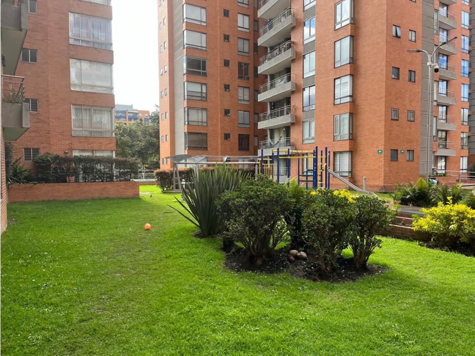 Apartamento en venta en Cedro Golf, Bogotá · foto 3 de 24