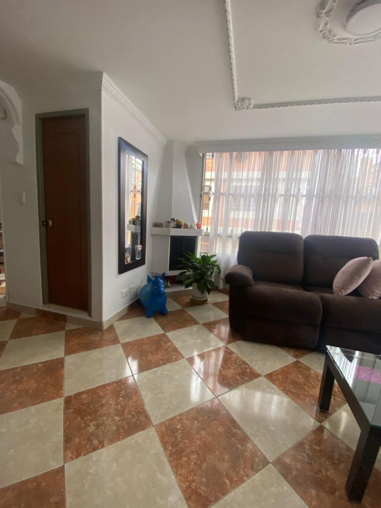 Casa en venta en Bosques De Mariana, Bogotá · foto 12 de 16