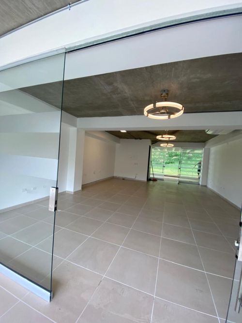 Local en venta en Abadías, Floridablanca, 90 m² · foto 14 de 18