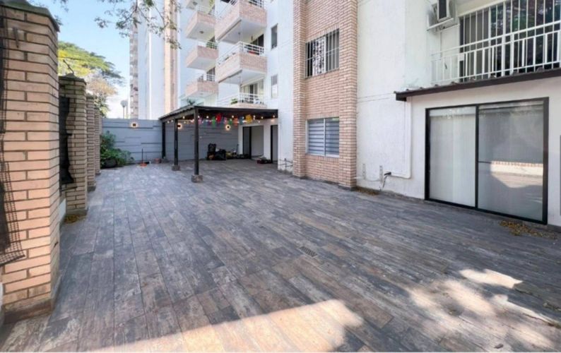 Apartamento de 3 alcobas en venta en La Flora, Cali, 206 m² · foto 11 de 24