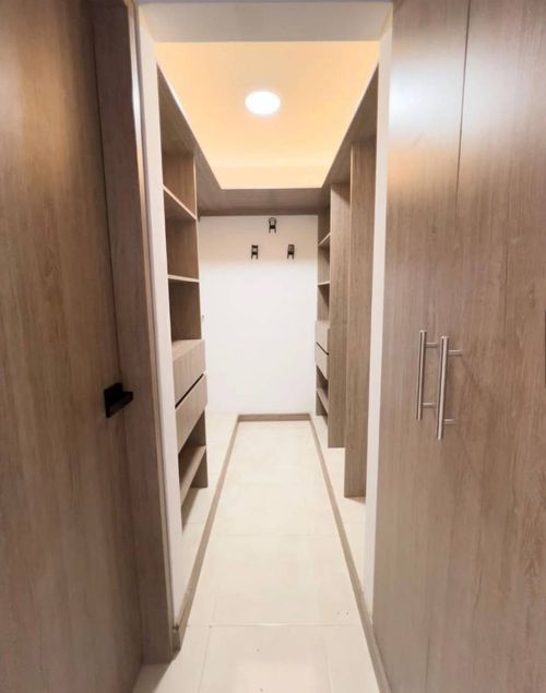 Apartamento de 3 alcobas en venta en La Flora, Cali, 206 m² · foto 16 de 24
