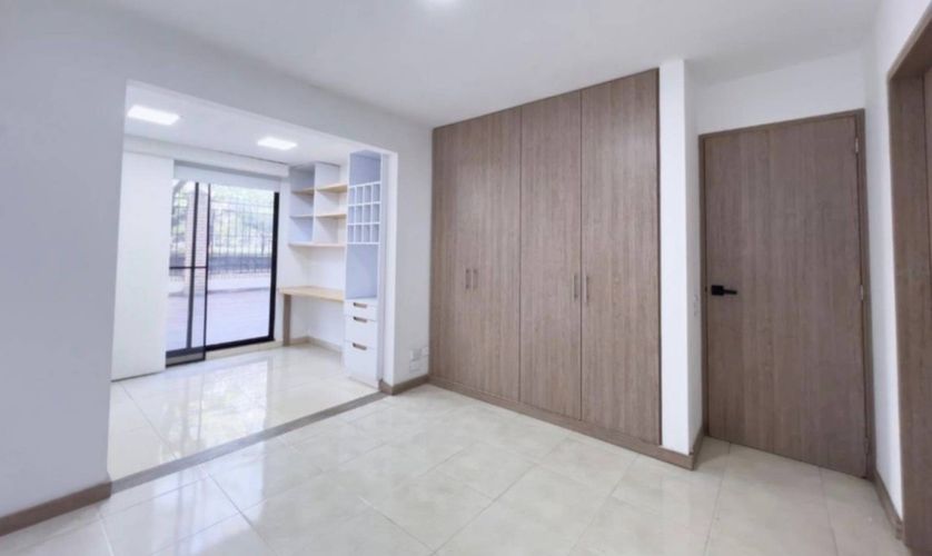 Apartamento de 3 alcobas en venta en La Flora, Cali, 206 m² · foto 20 de 24