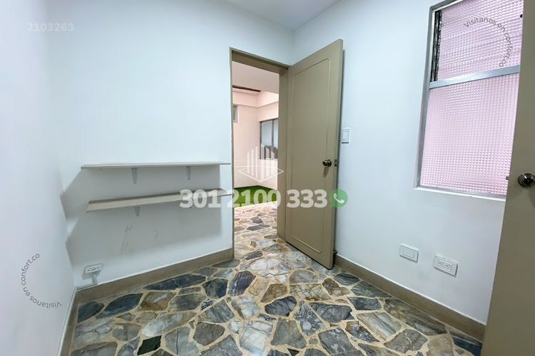 Casa de 5 alcobas en venta en Estadio, Medellín, 160 m² · foto 15 de 24