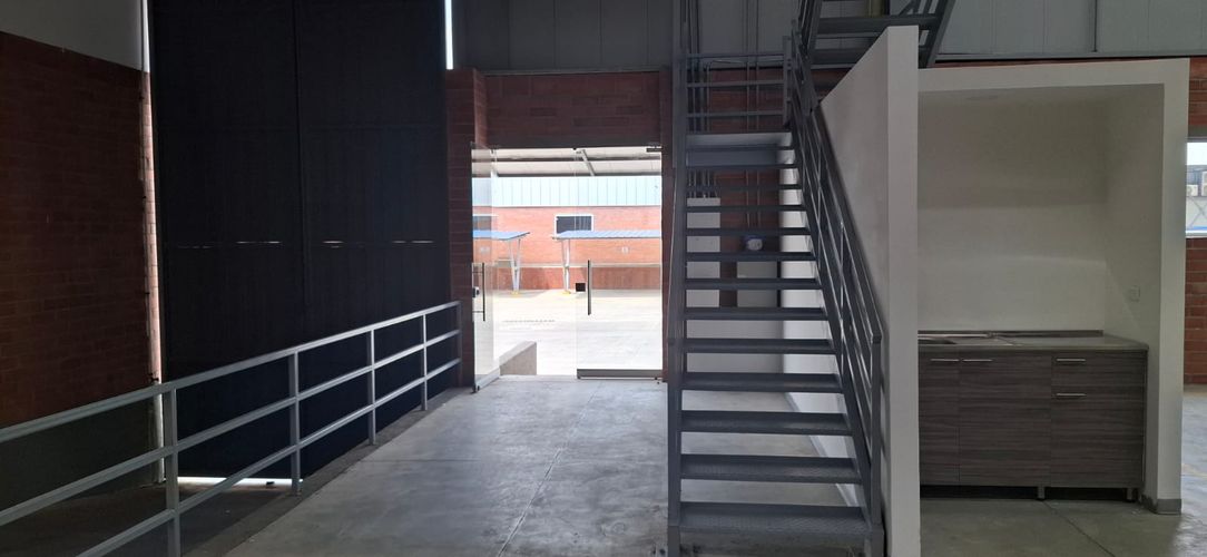 Bodega en arriendo en Arroyohondo, Yumbo, 800 m² · foto 21 de 22