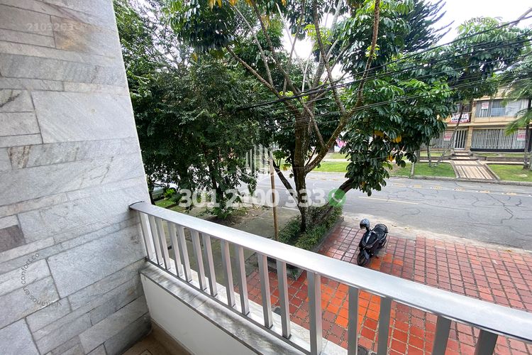 Casa de 5 alcobas en venta en Estadio, Medellín, 160 m² · foto 5 de 24