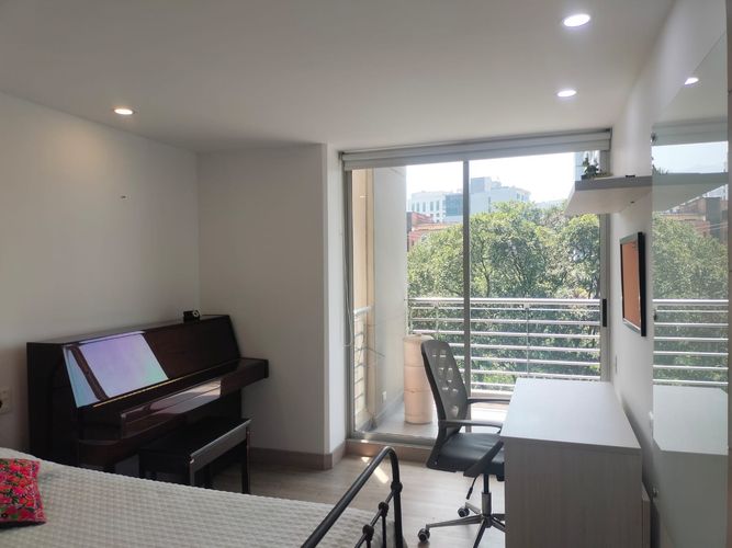 Apartamento de 2 alcobas en arriendo en El Poblado, Medellín, 114 m² · foto 9 de 17