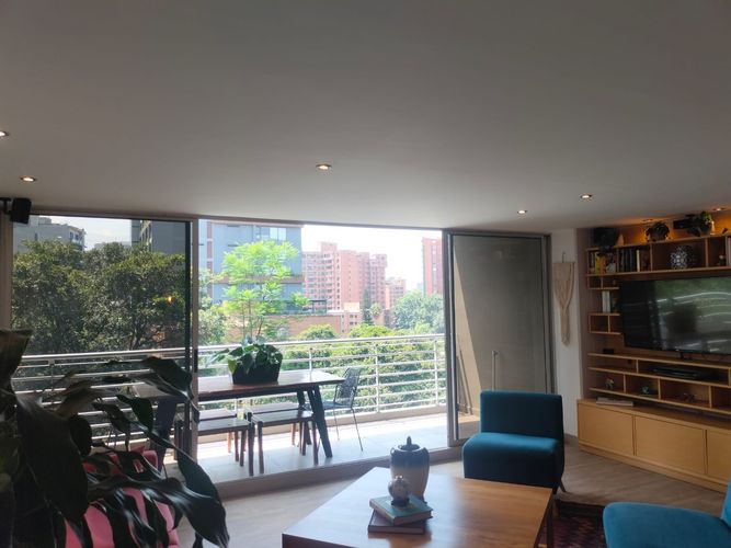 Apartamento de 2 alcobas en arriendo en El Poblado, Medellín, 114 m² · foto 3 de 17
