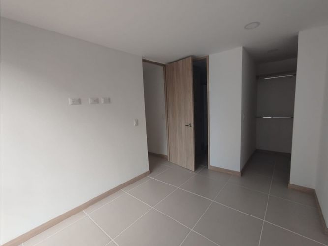 Apartamento de 2 alcobas en arriendo en La Ceja, 70 m² · foto 7 de 14