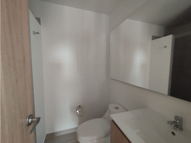 Apartamento de 2 alcobas en arriendo en La Ceja, 70 m² · foto 9 de 14