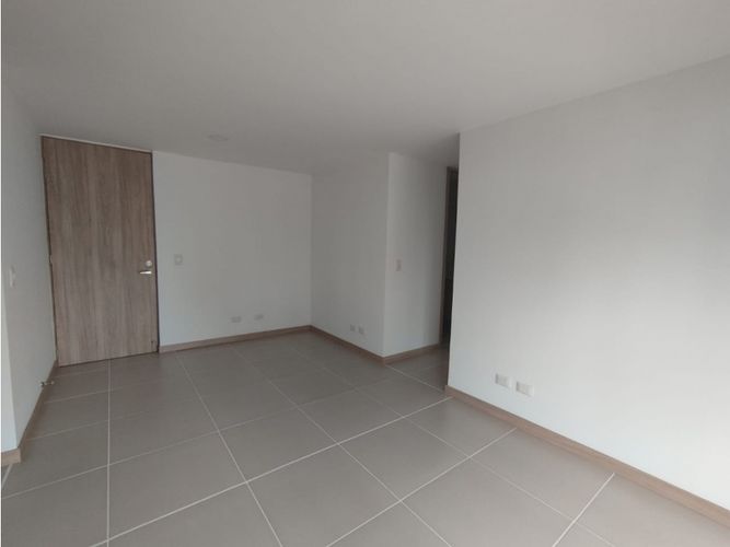 Apartamento de 2 alcobas en arriendo en La Ceja, 70 m² · foto 12 de 14