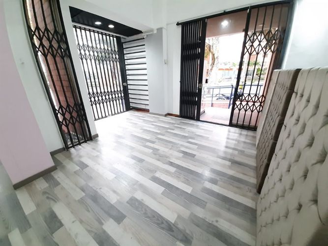 Local en venta en Laureles, Medellín, 170 m² · foto 18 de 21