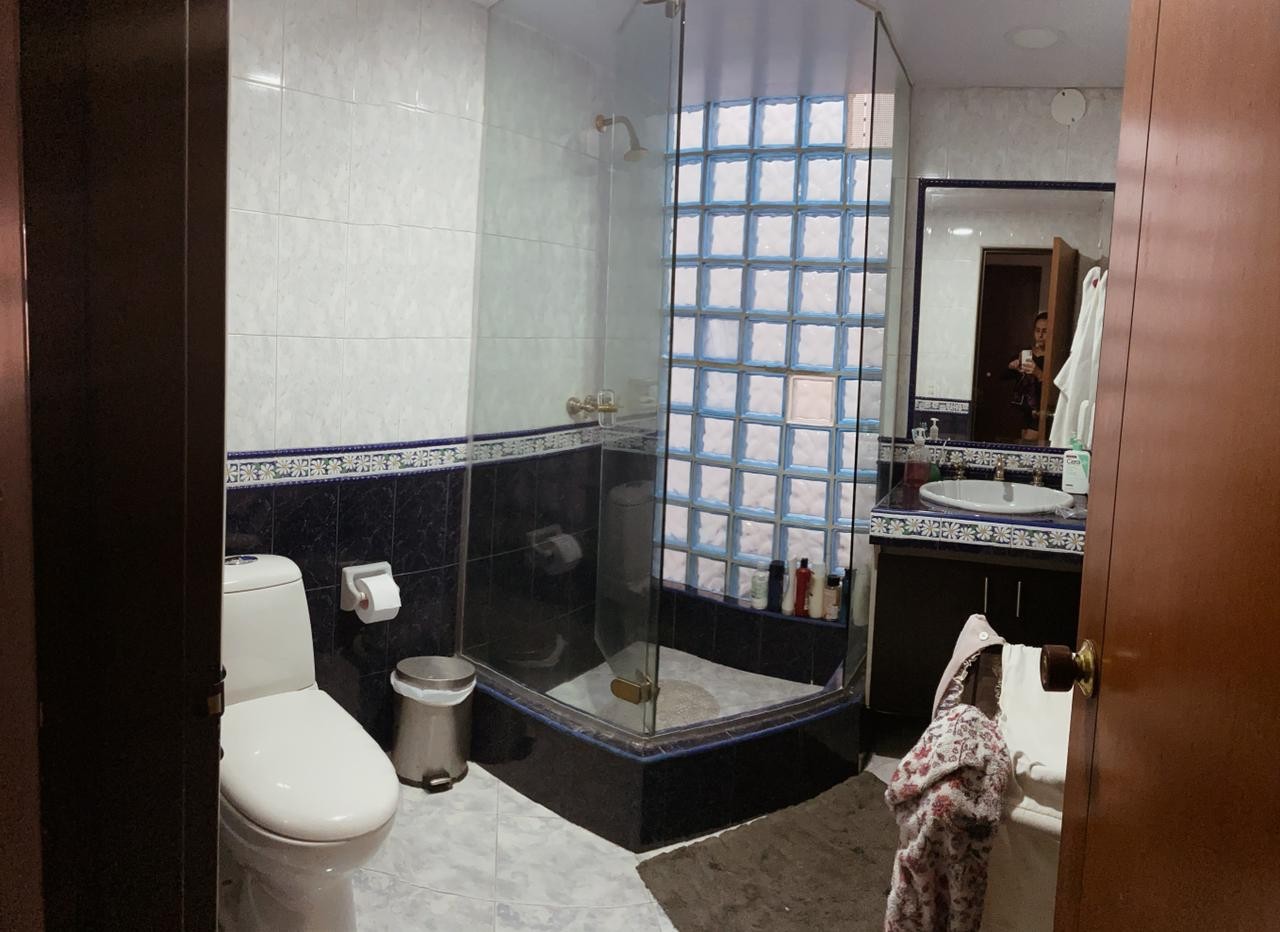 Casa en venta en Cerros De Niza, Bogotá · foto 14 de 19