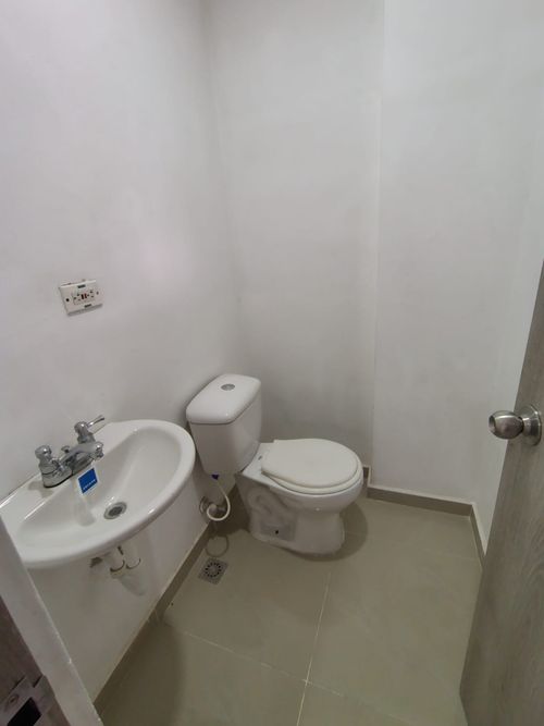 Local en arriendo en Laureles, Medellín, 18 m² · foto 4 de 13