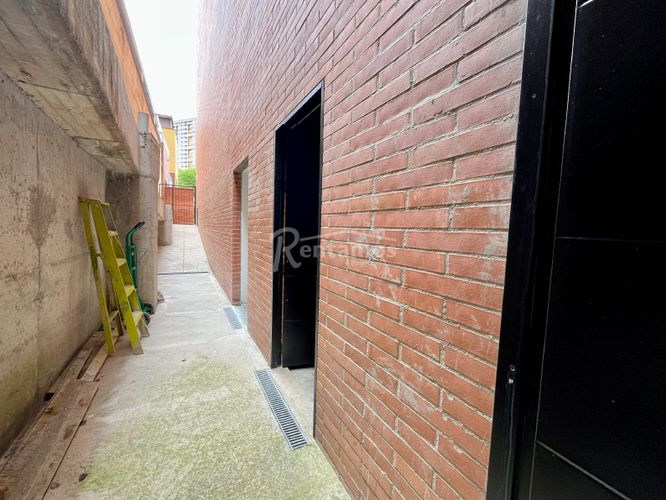 Local en arriendo en Las Casitas, Envigado, 420 m² · foto 12 de 13