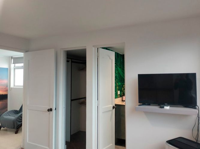 Apartamento de 2 alcobas en arriendo en El Poblado, Medellín, 75 m² · foto 13 de 16