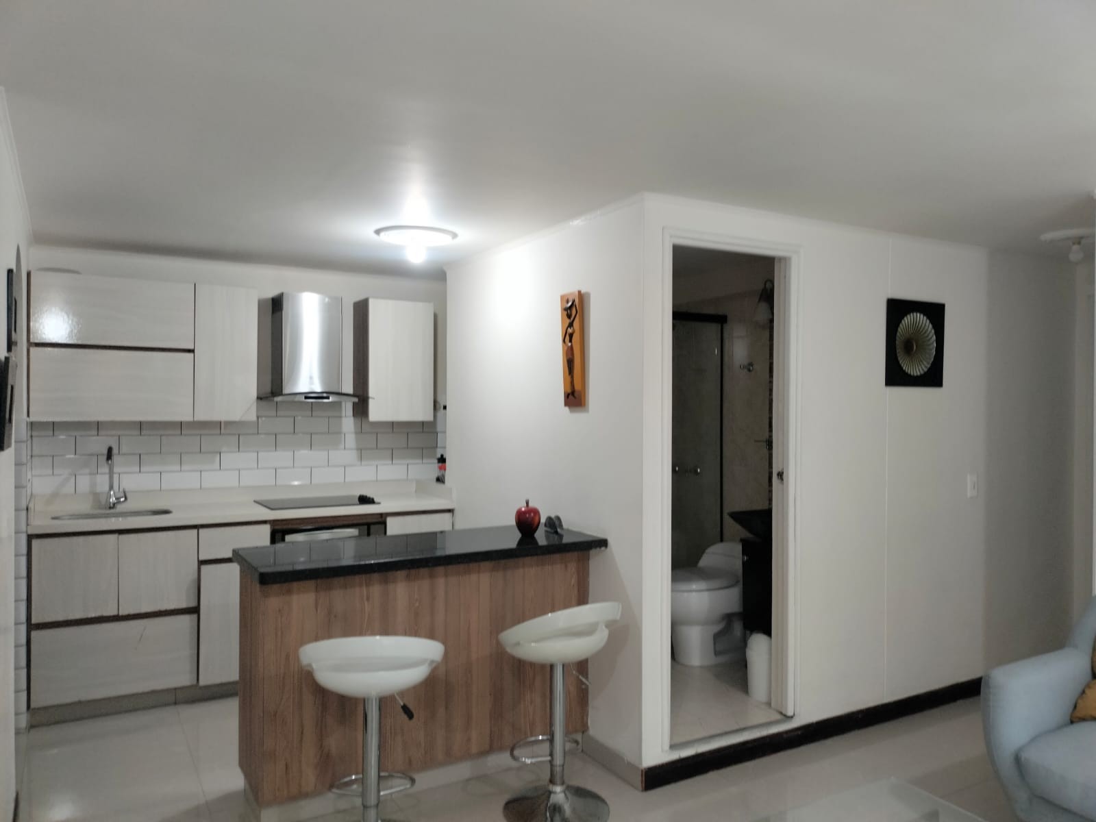 Apartamento en arriendo en El Poblado, Medellín · foto 2 de 12