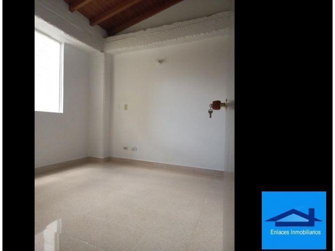 Apartamento en venta en La Candelaria, Medellín · foto 14 de 19